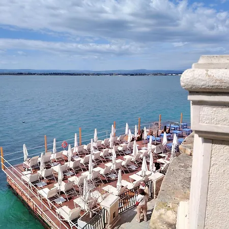 Casa Della Virtu Apartment *